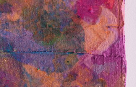 Alice Voglino Riflessi e riflessioni 2025 colori acrilici su cemento e polistirene cm 75×70 circa, polittico -dettaglio
